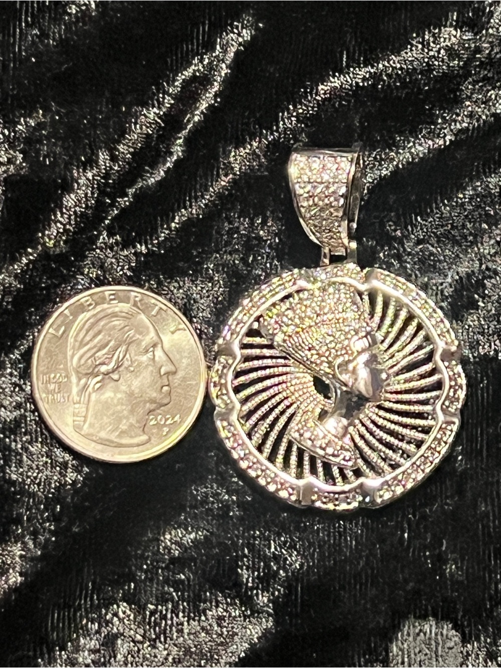 African Queen Pendant - Picture 3 of 3
